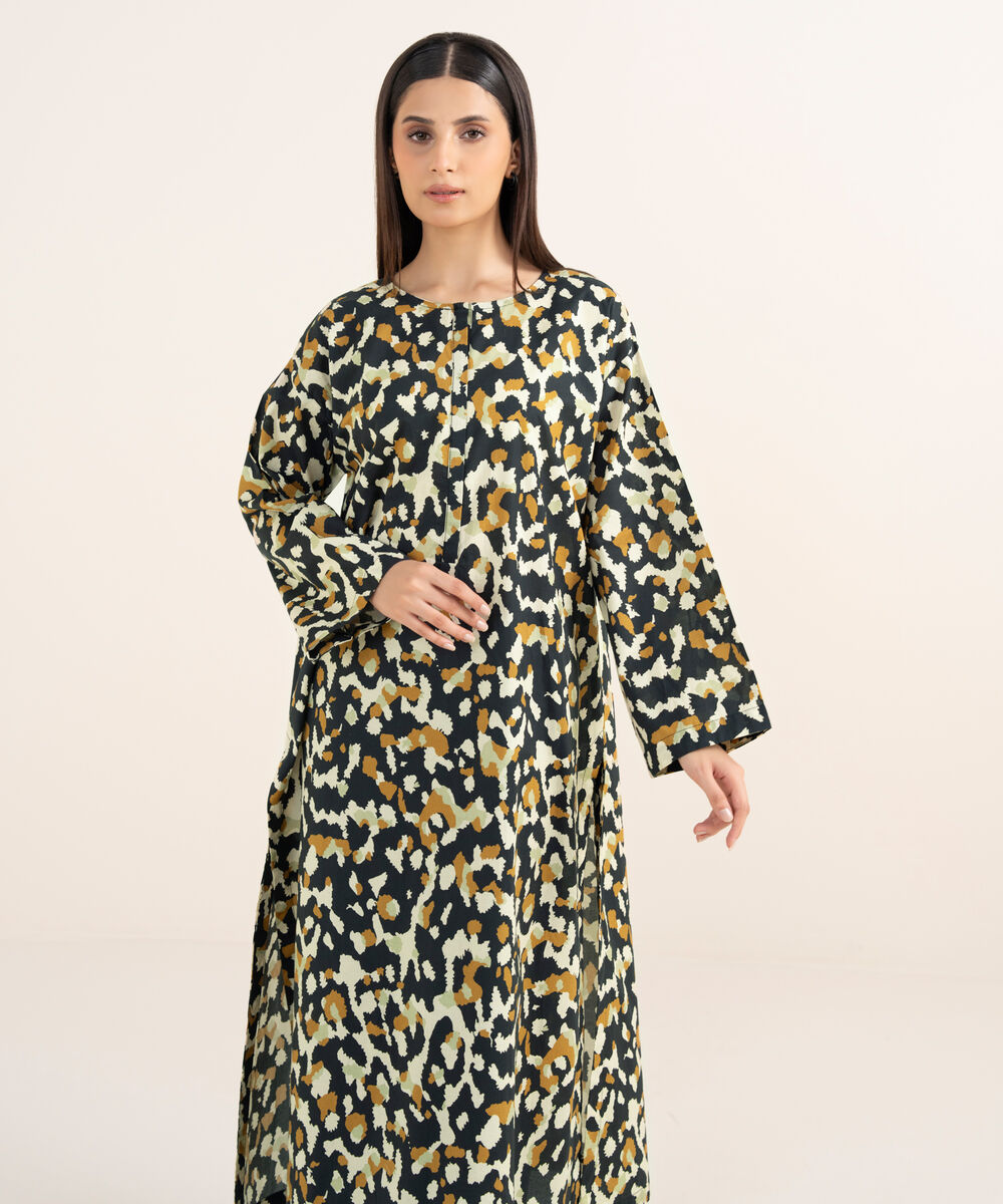 Women's RTW Cambric Black Printed A-Line Shirt