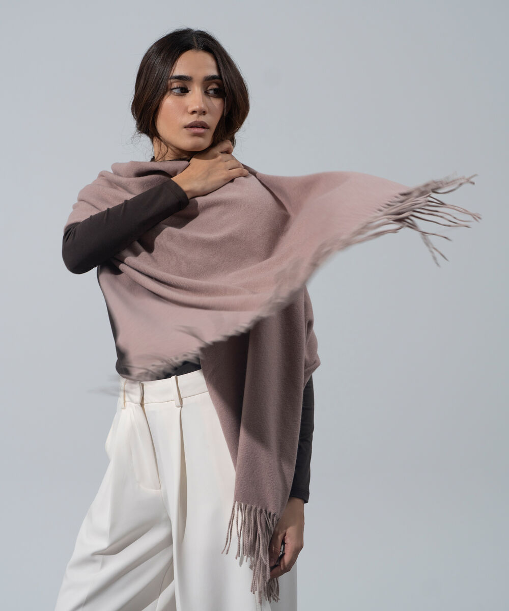 Women's Western Wear Pink Polyester Solid Woolen Scarf