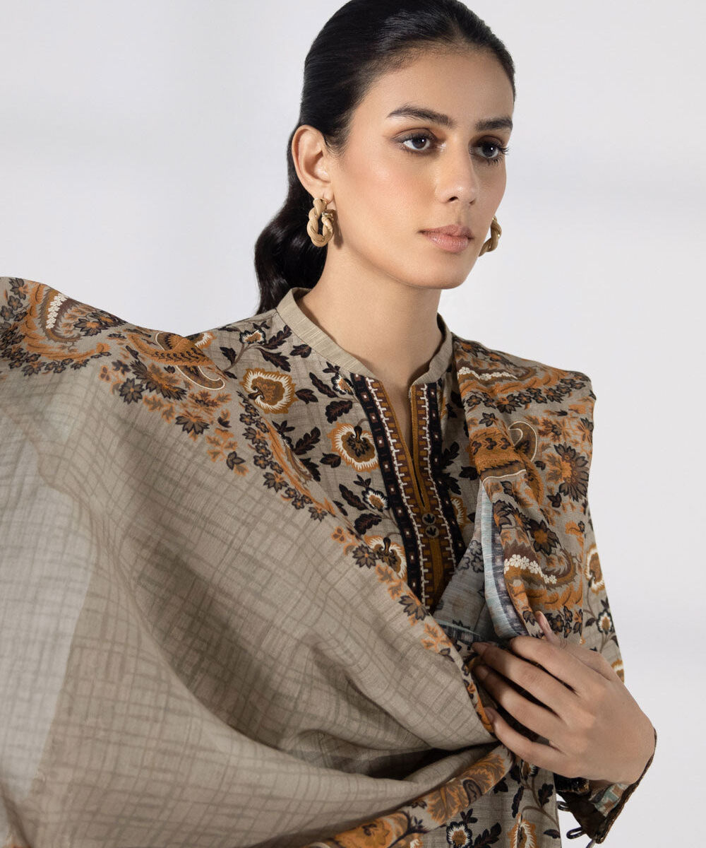 Women's Unstitched Three Piece Printed Lawn Suit