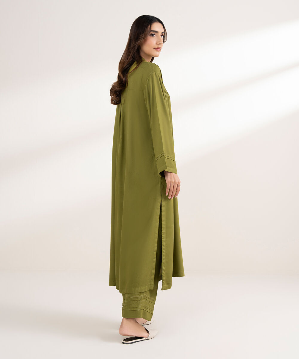 Women's RTW Bedford Solid Straight Green Shirt