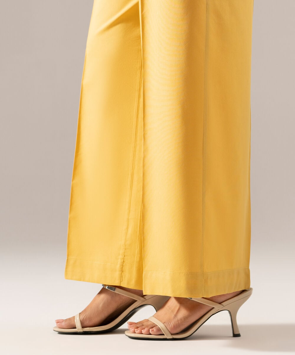 Women's RTW Solid Yellow Cotton Viscose Culottes