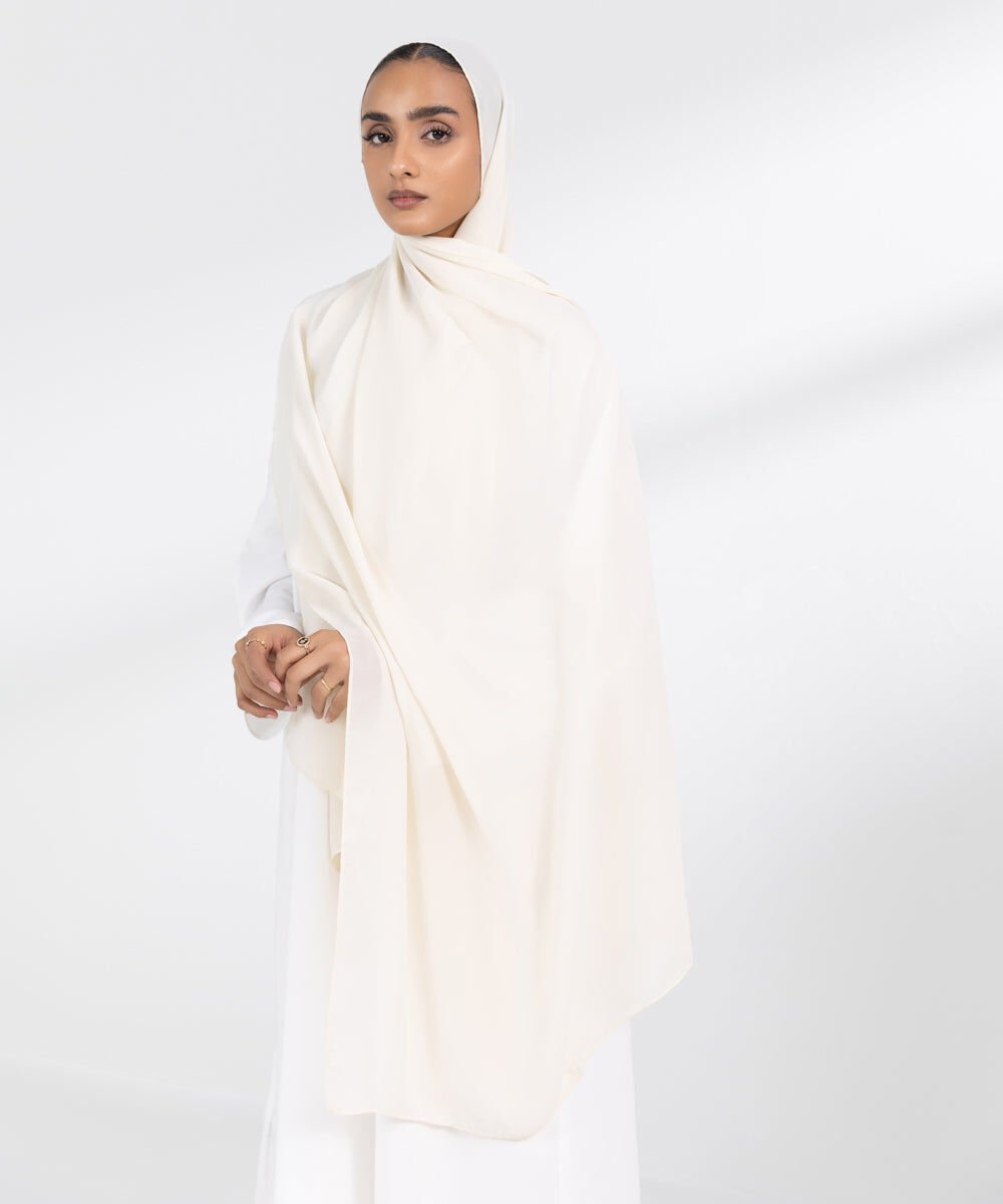 Basic Hijab Off White Breathable Hijab