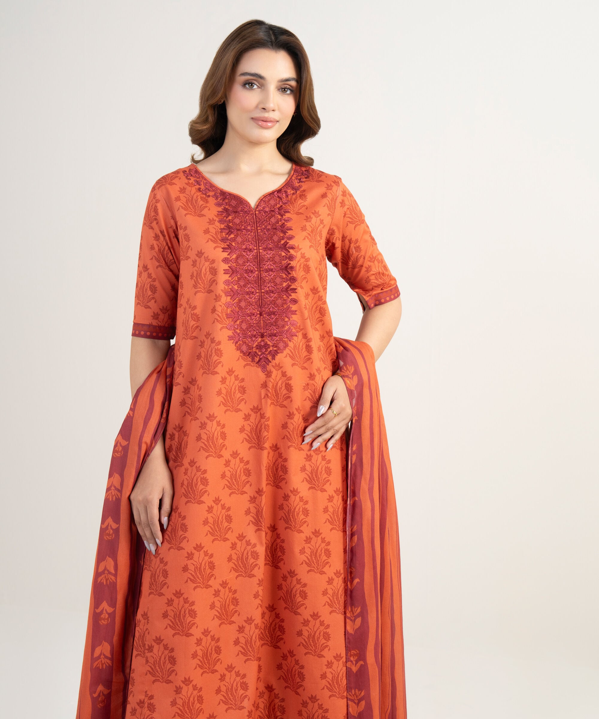 Unstitched 3 Pc Lawn EDDS26V312TS