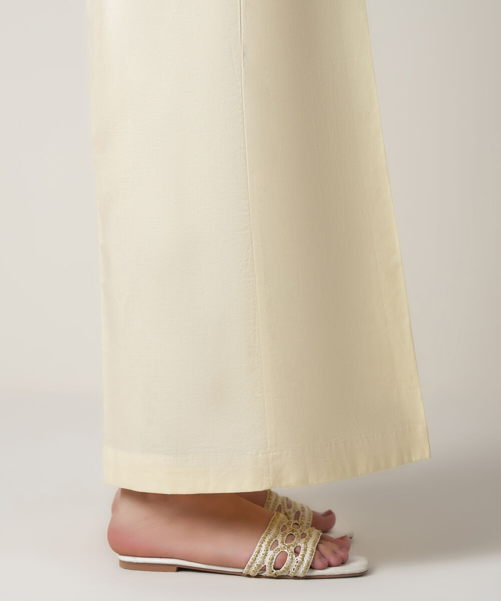 Women's RTW Cambric Off White Solid Trousers