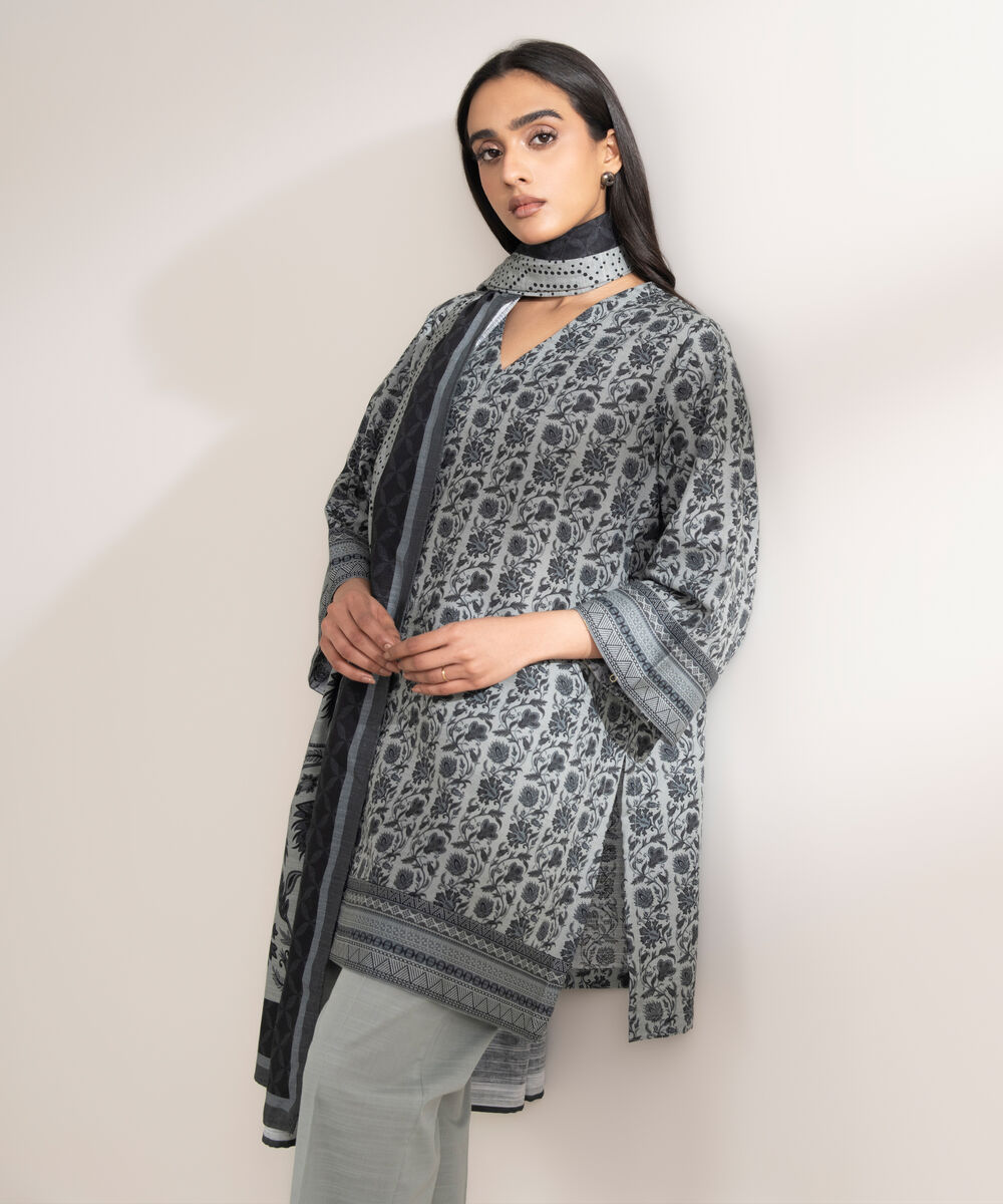 Women's RTW Khaddar Embroidered Grey 2 Piece Suit
