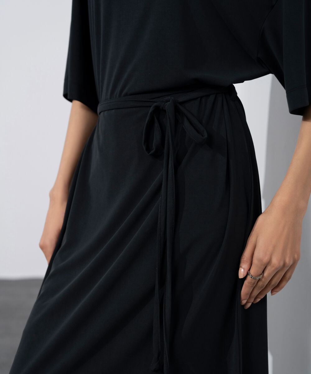 Women's Black Flowing Maxi Dress