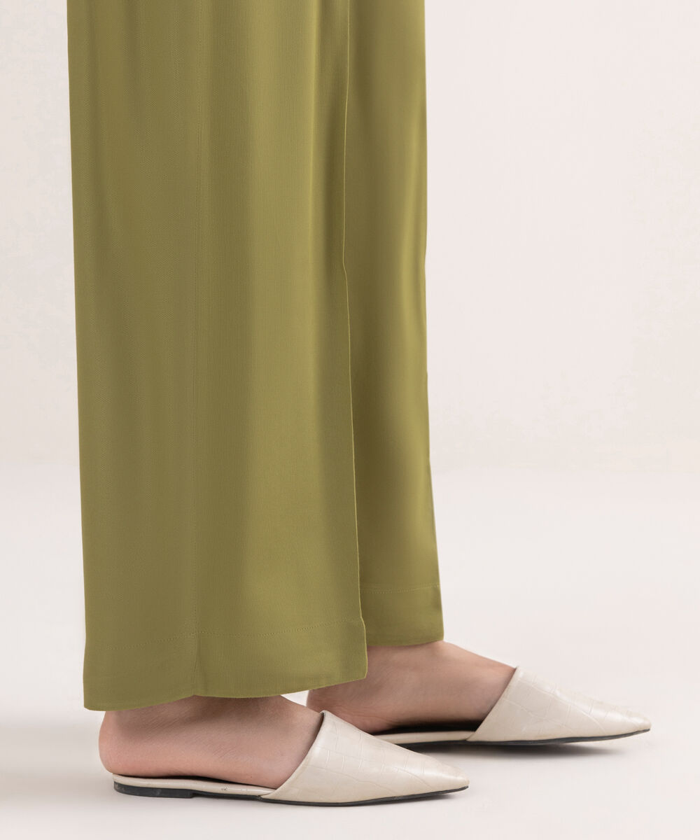 Women's RTW Bedford Solid Green Culottes