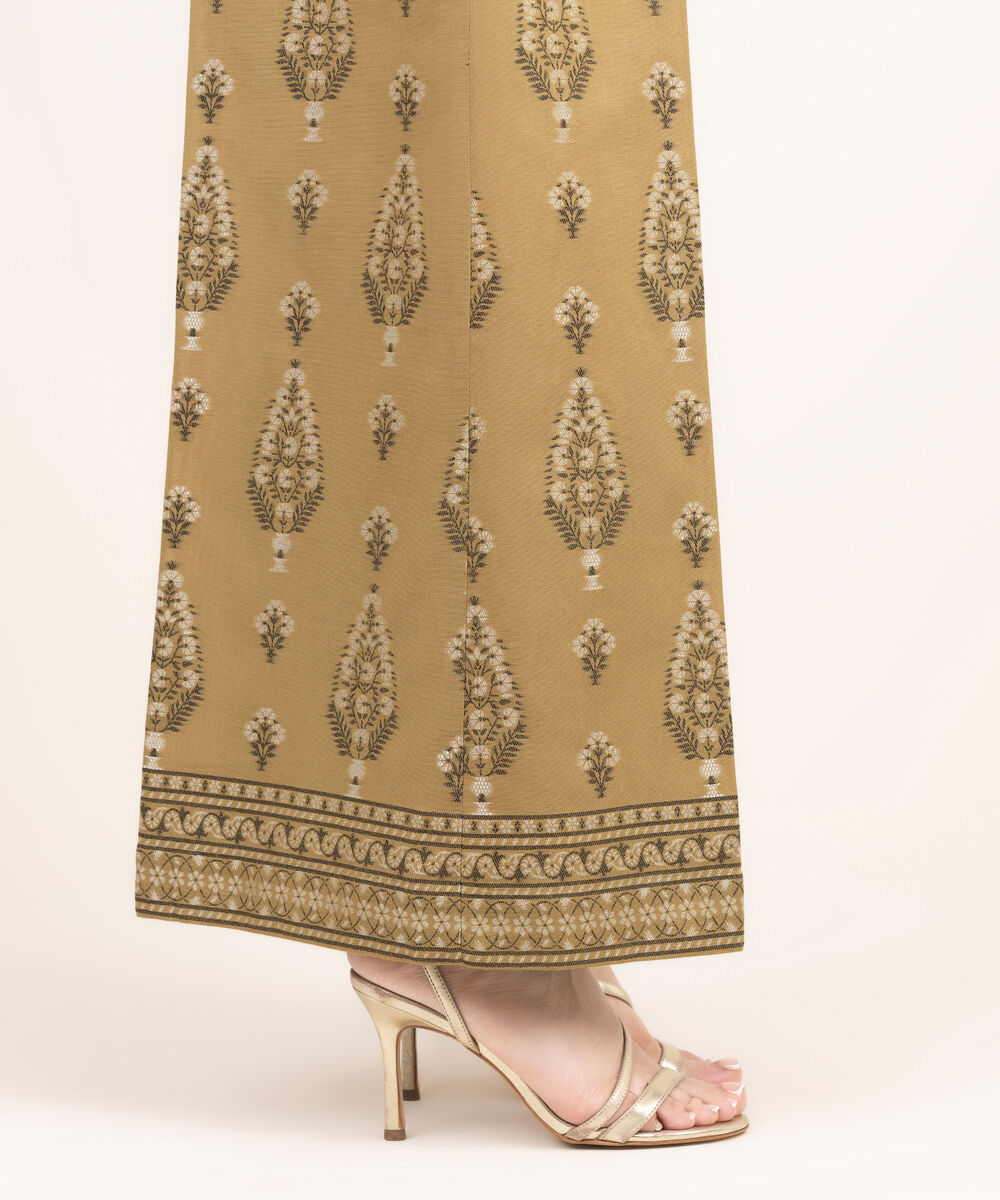 Women's RTW Extra Weft Jacquard Solid Brown Flared Pants