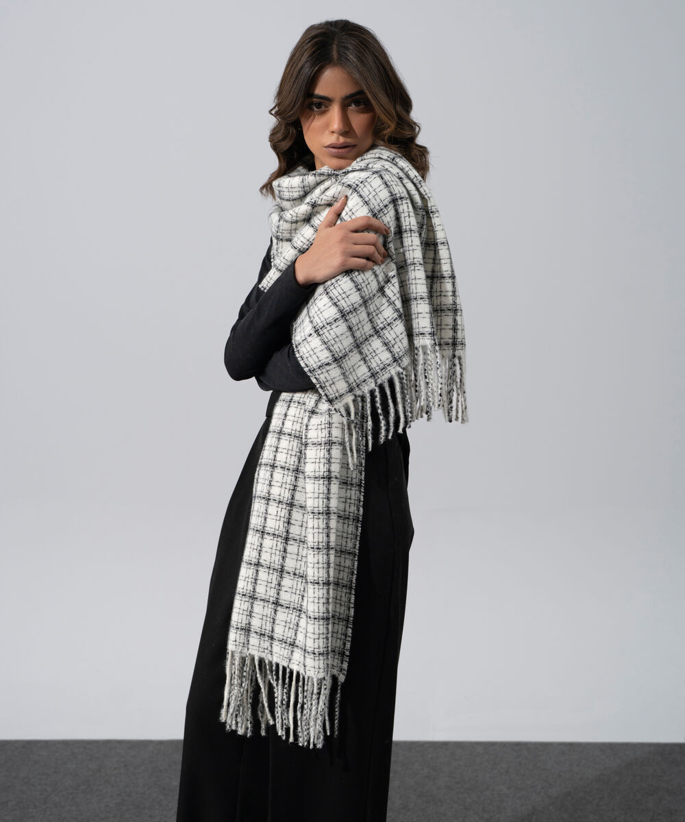Women's Western Wear White Polyester Checkered Woolen Scarf