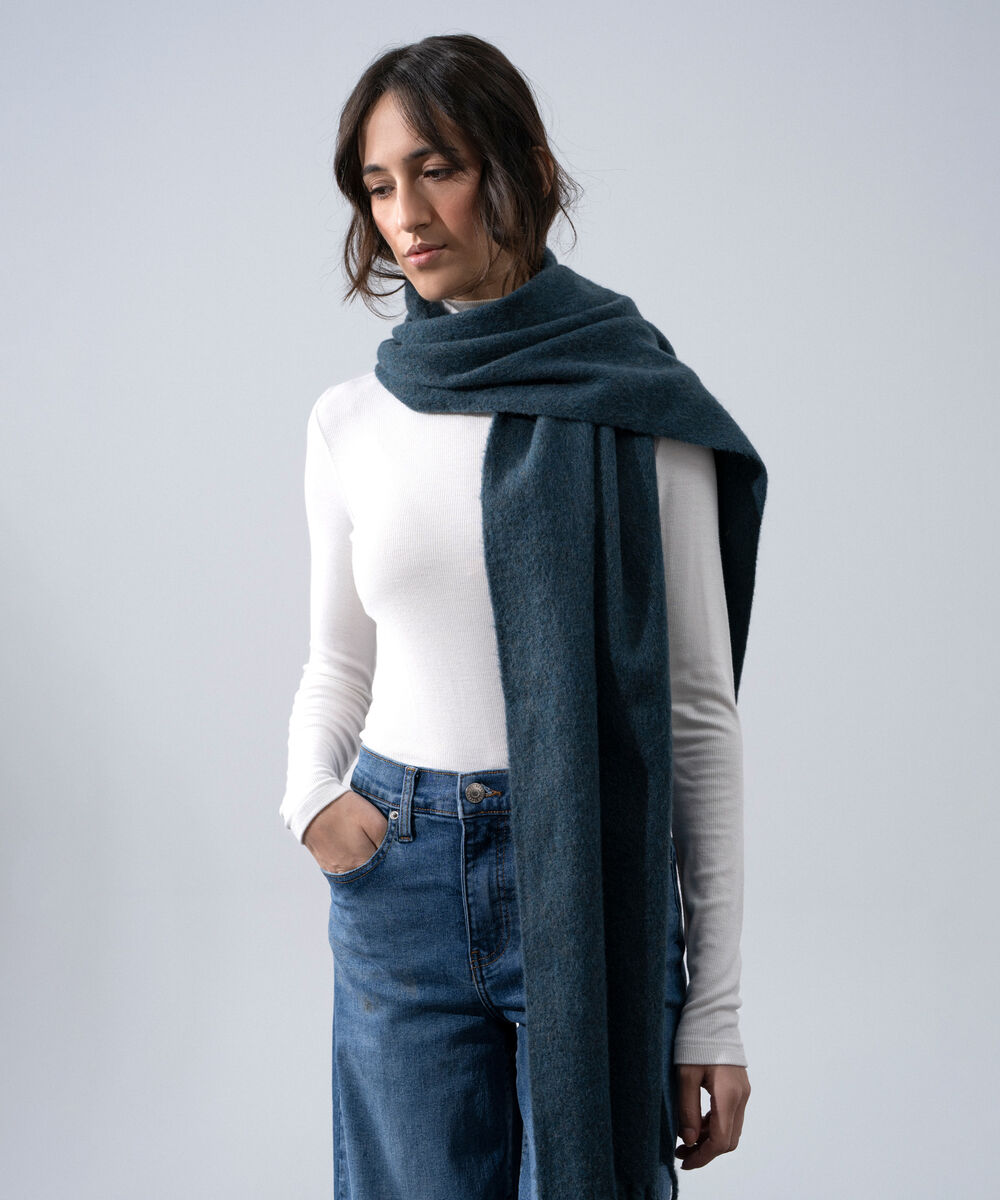 Women's Western Wear Teal Solid Woolen Scarf
