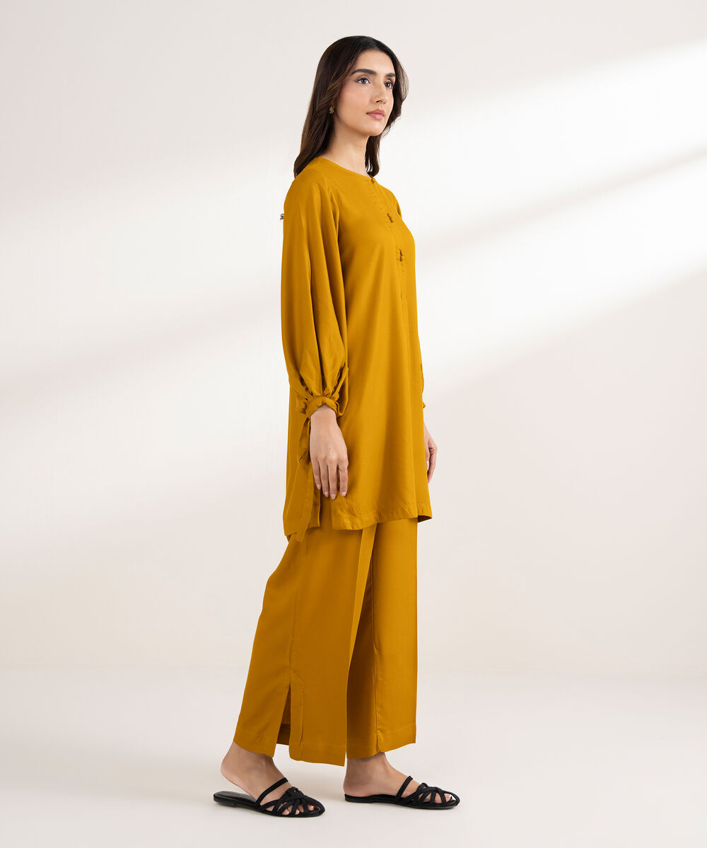 Women's RTW Bedford Solid Straight Mustard Shirt