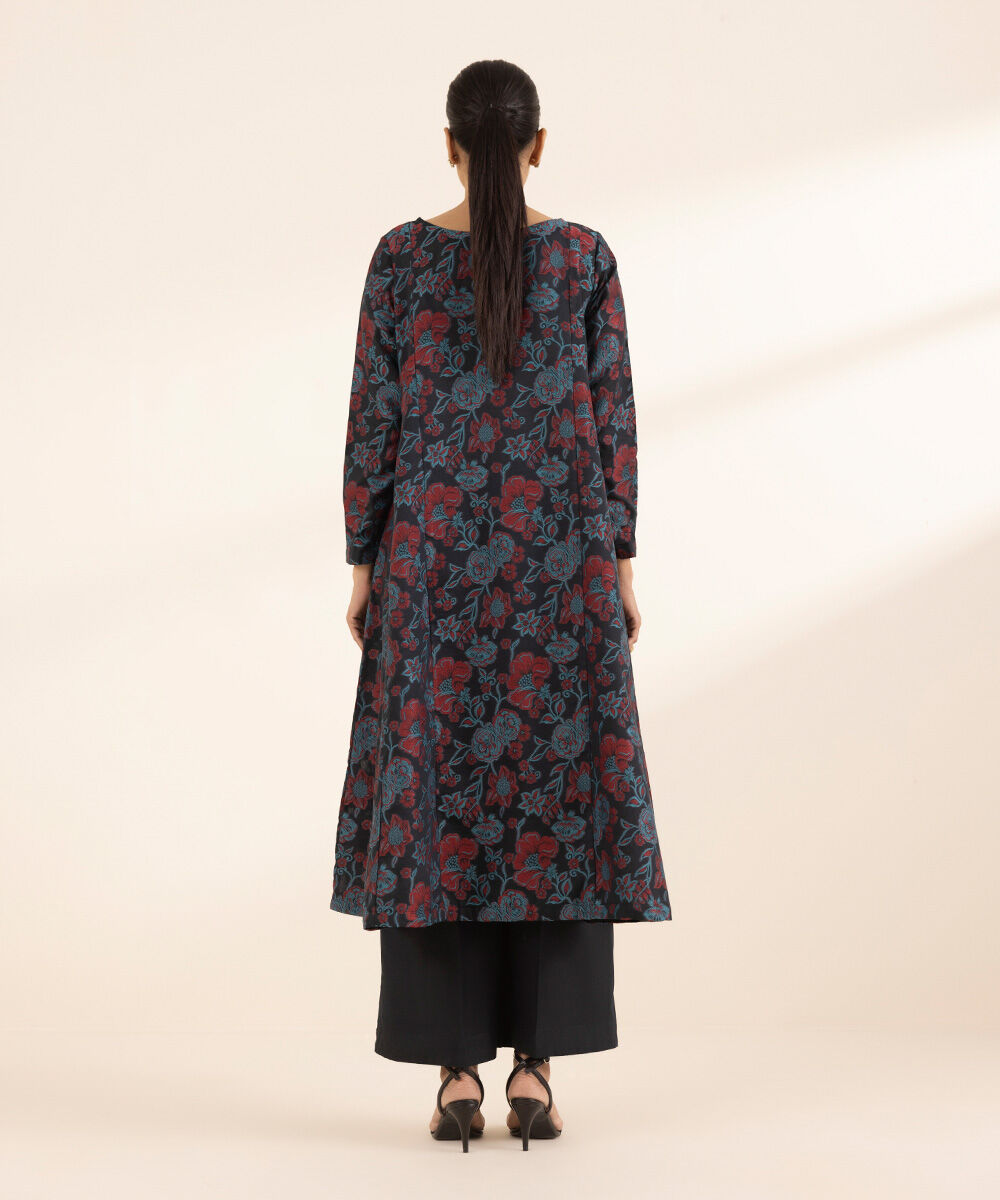 Women's RTW Extra Weft Jacquard Black Solid A-Line Shirt