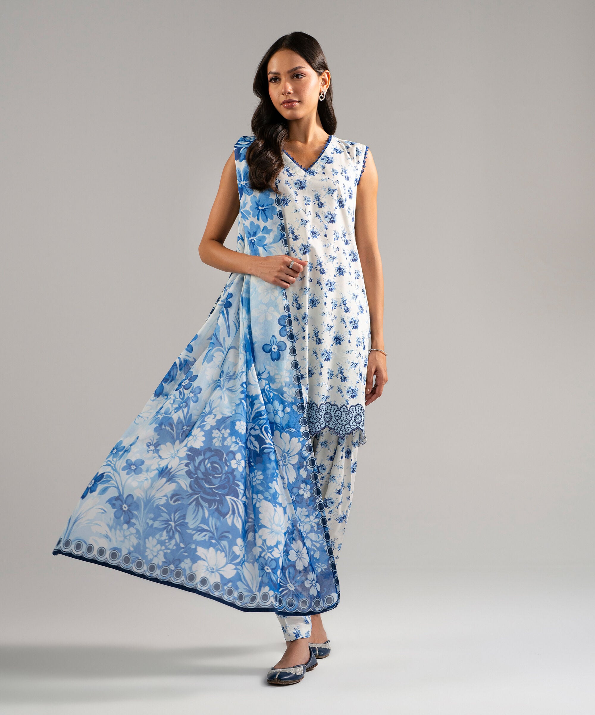 Printed Dupatta PRW26CMV834D