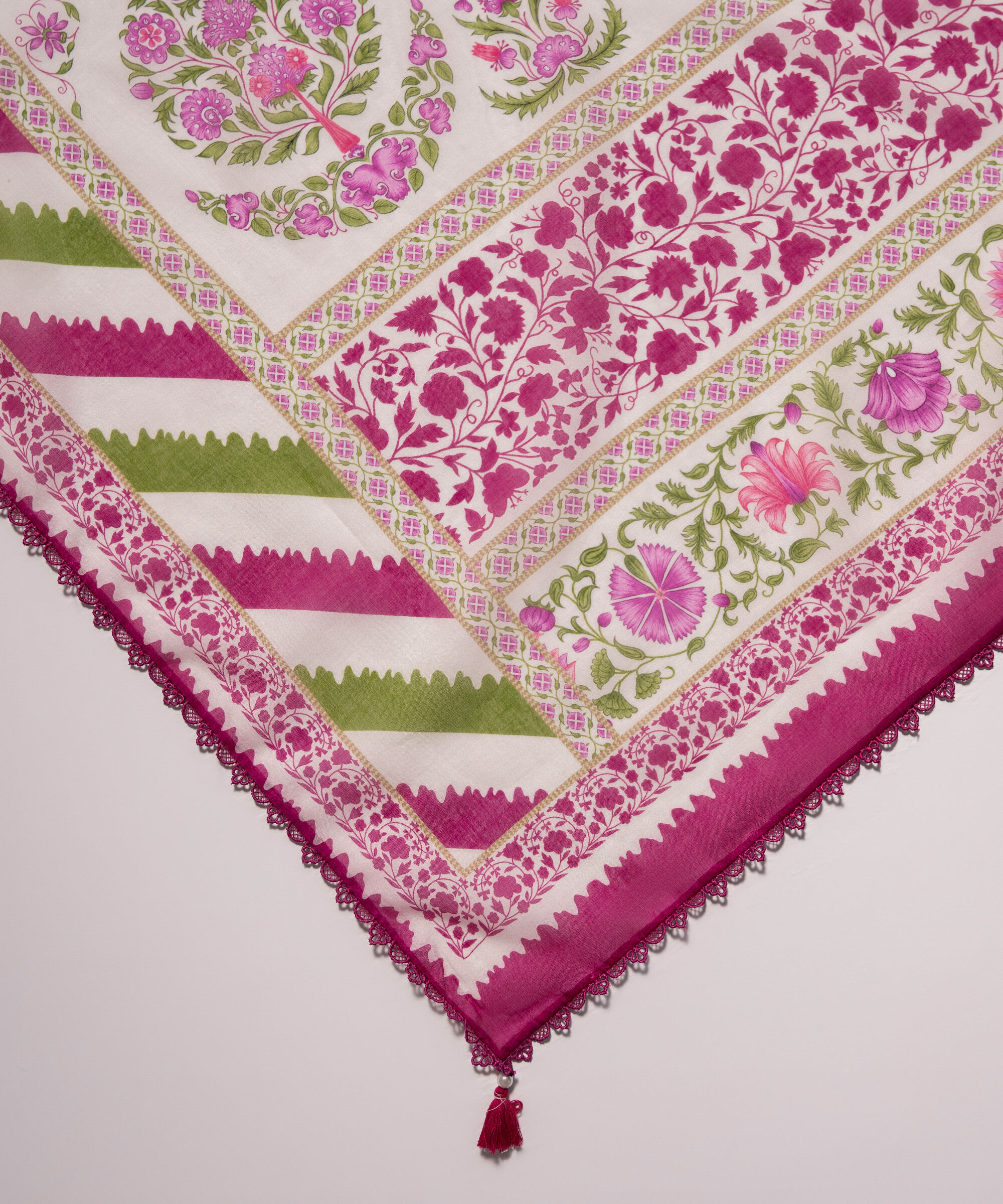 Printed Dupatta P2SCHMV6227D