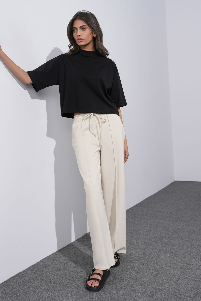 Cropped T-Shirt
