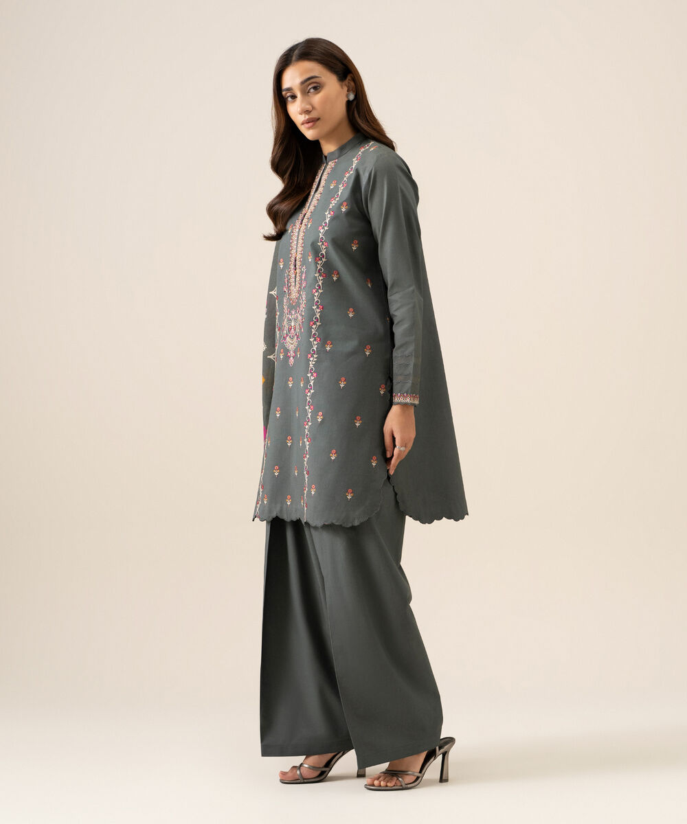 Women's Unstitched Basic Khaddar Embroidered Grey 3 Piece Suit