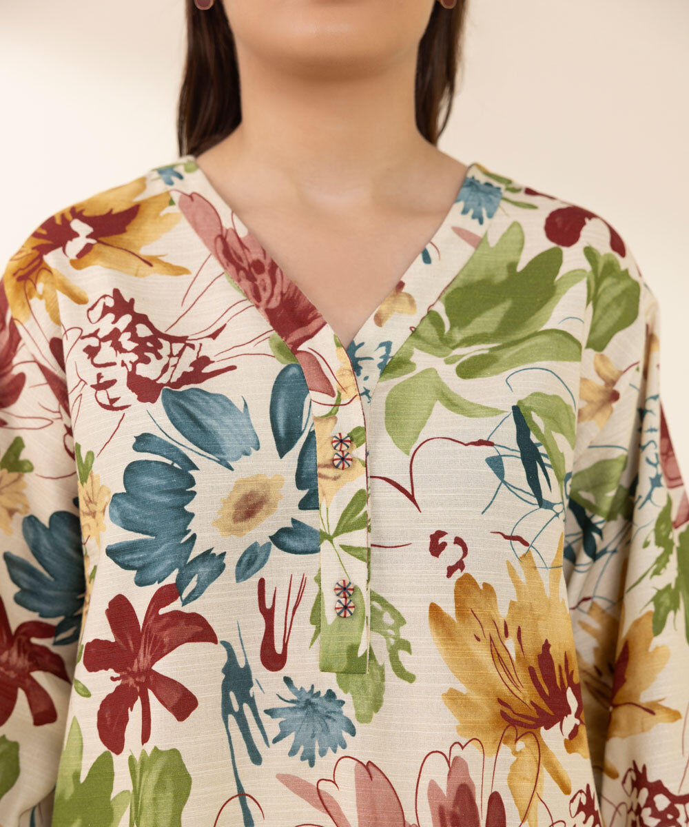 Women's Unstitched Khaddar Printed Multi 2 Piece Suit