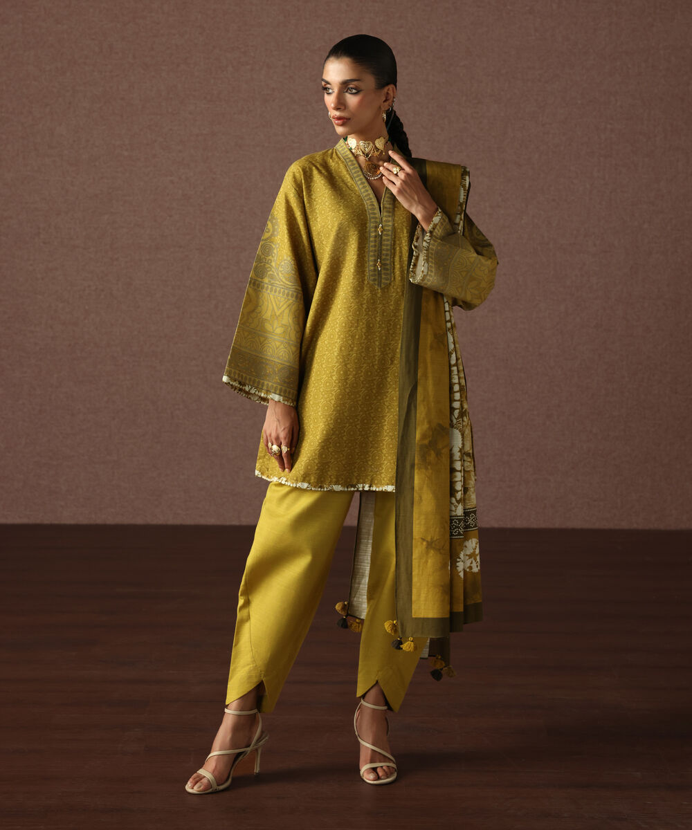 Women's Unstitched Light Khaddar Printed Yellow 3 Piece Suit