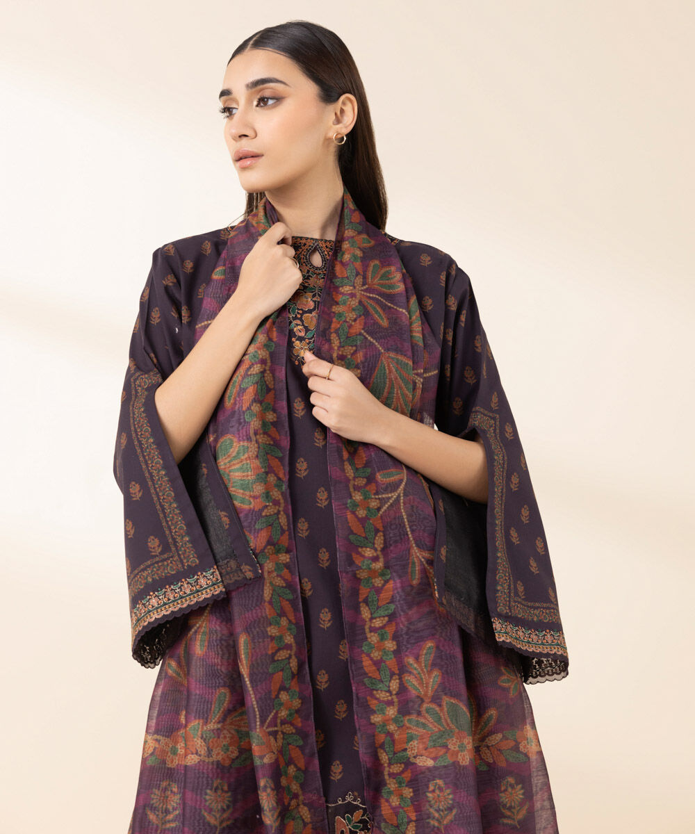 Unstitched Women's Embroidered Lawn Purple Three Piece Suit