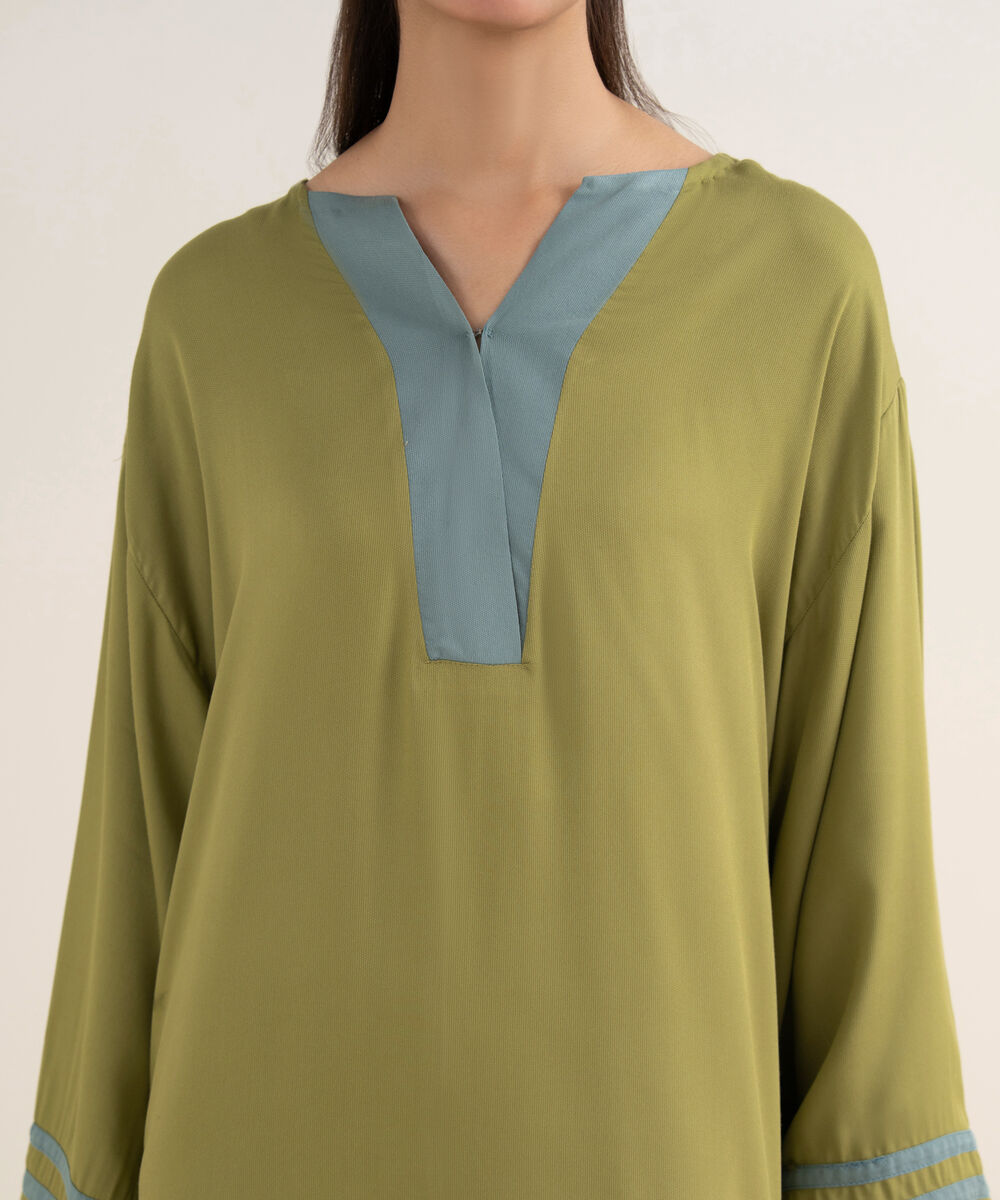 Women's RTW Bedford Solid Green Drop Shoulder Shirt