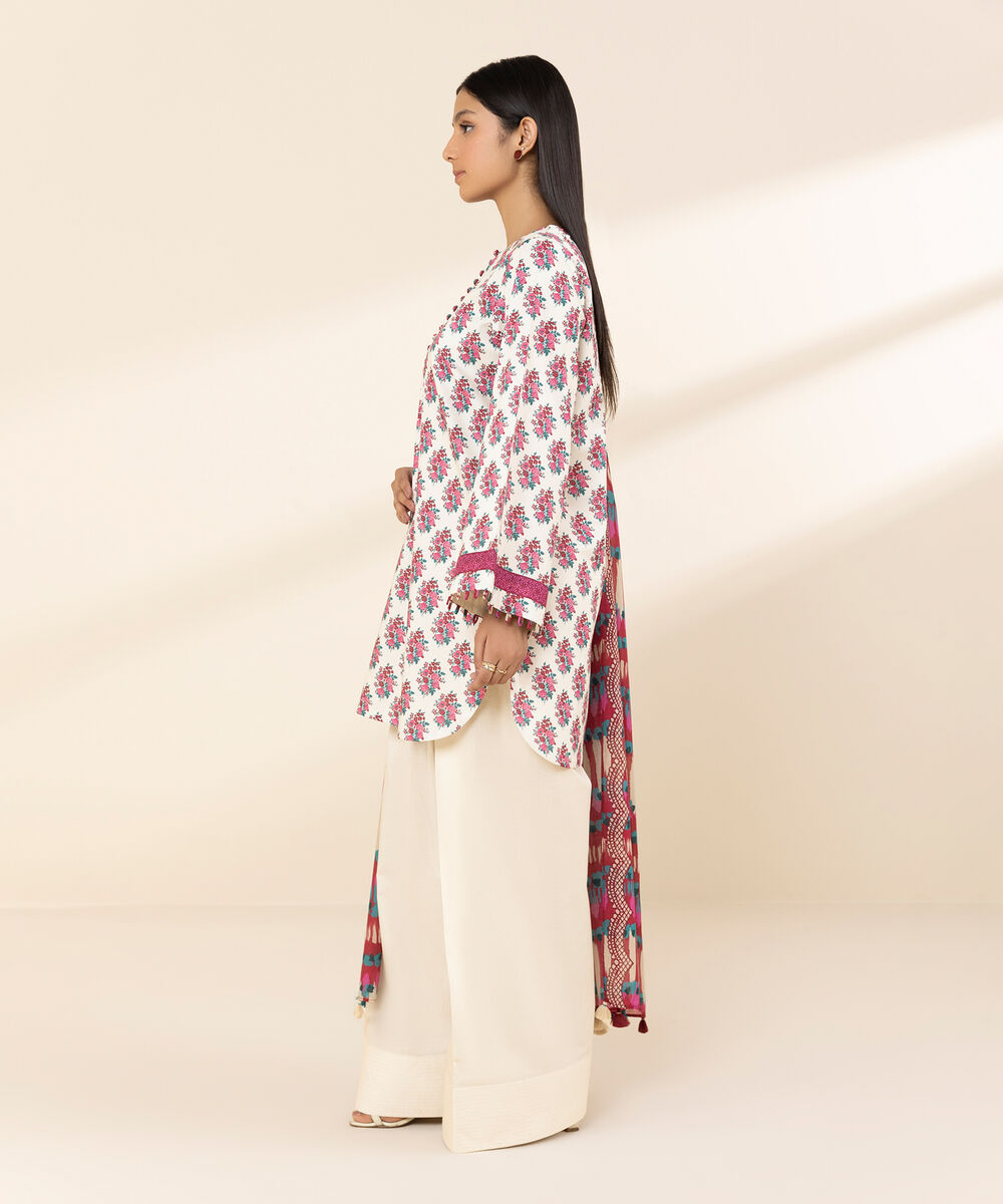 Women's Unstitched Lawn Printed Multi 3 Piece Suit