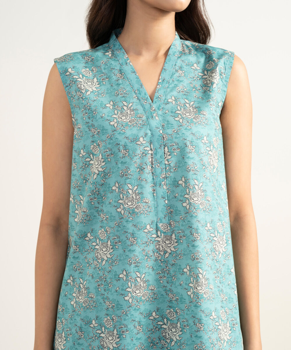 Women's RTW Cambric Printed Blue Straight Shirt