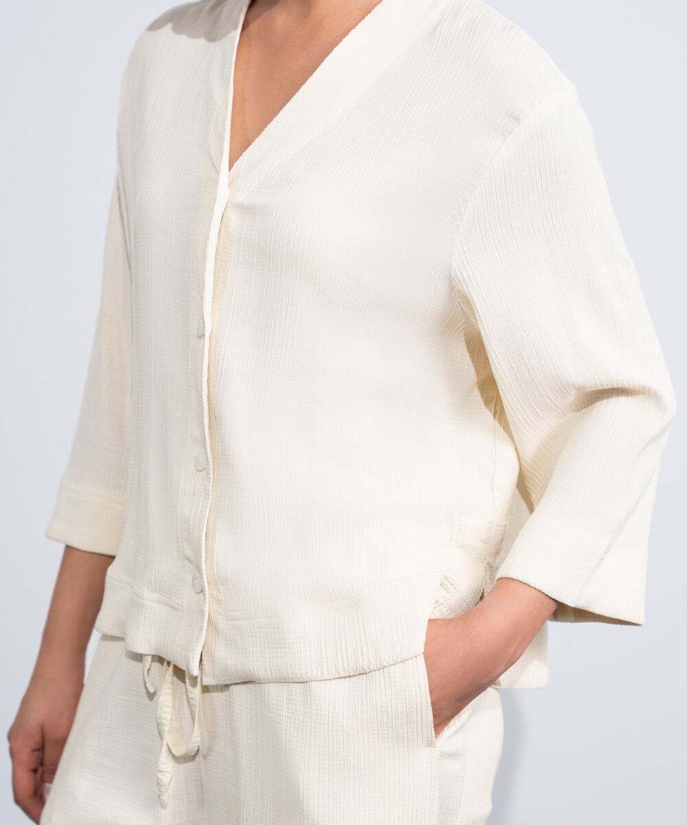 Women's Western Off-White V-Neck Seersucker Shirt