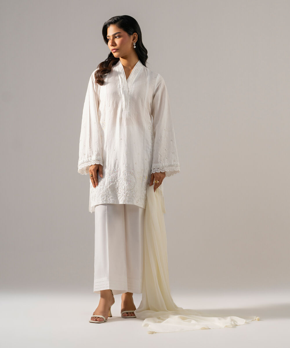 Women's RTW BEmbroidereder Georgette Chiffon Solid Off White Dupatta