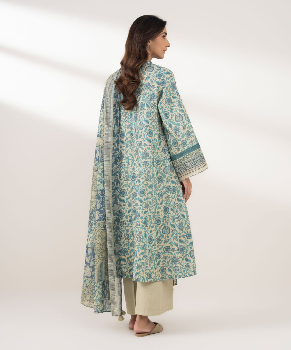 Women's Unstitched Lawn Embroidered Green 3 Piece Suit