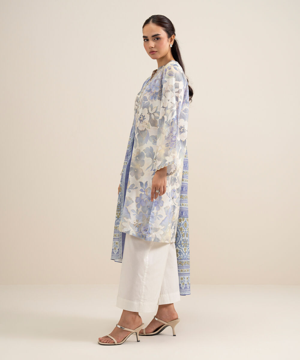 Women's Unstitched Lawn Embroidered Tea Pink and Off White 3 Piece Suit