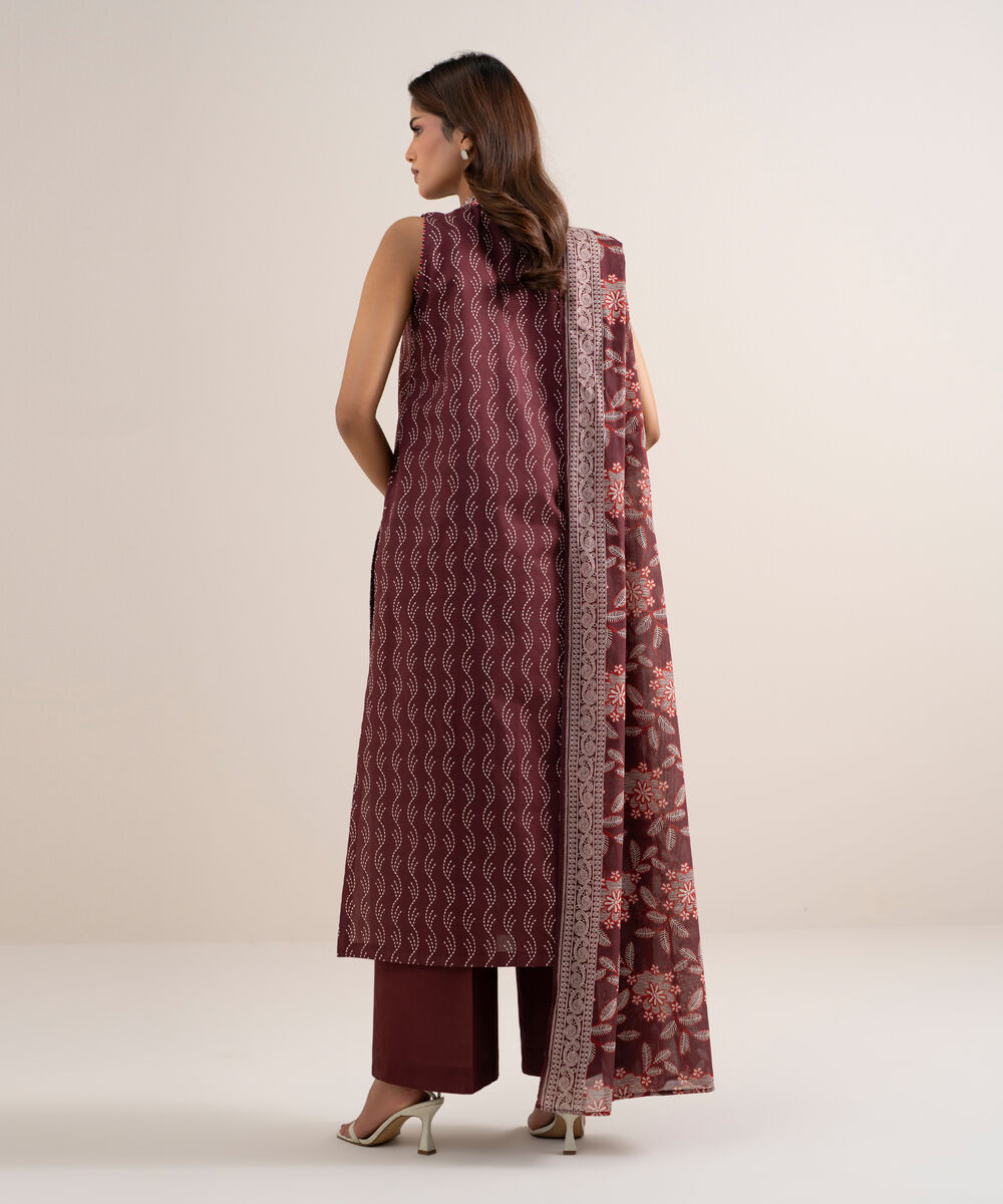 Women's Unstitched Lawn Printed Maroon 3 Piece Suit