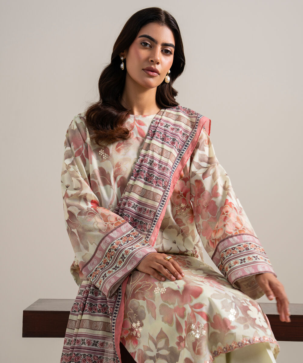 Women's Unstitched Lawn Embroidered Tea Pink and Off White 3 Piece Suit