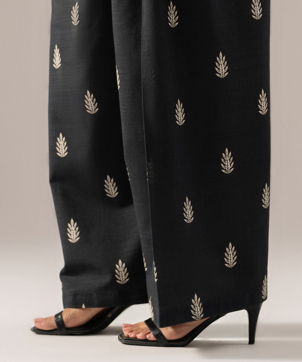 Women's RTW Printed Black Khaddar trouser