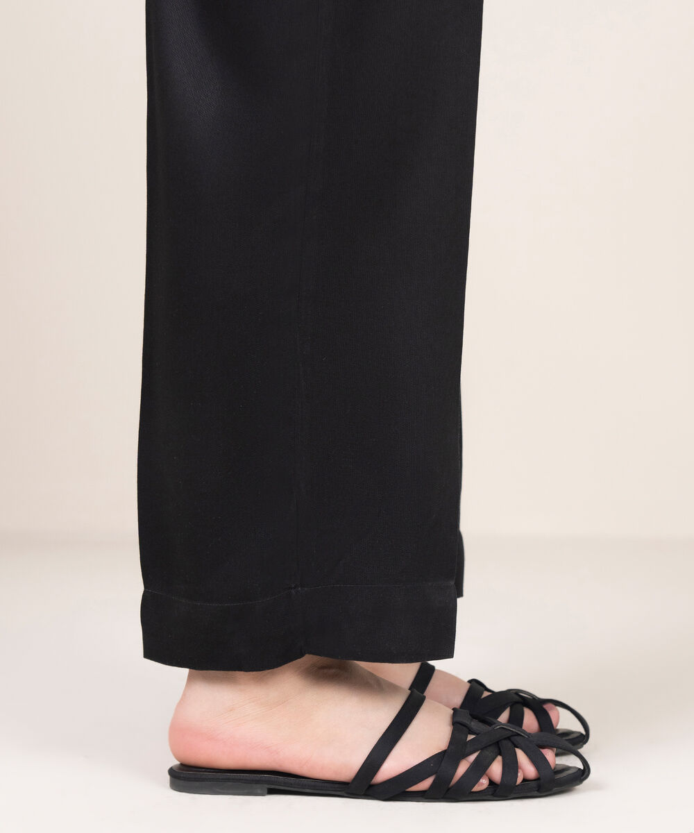 Women's RTW Bedford Solid Black Straight Pants