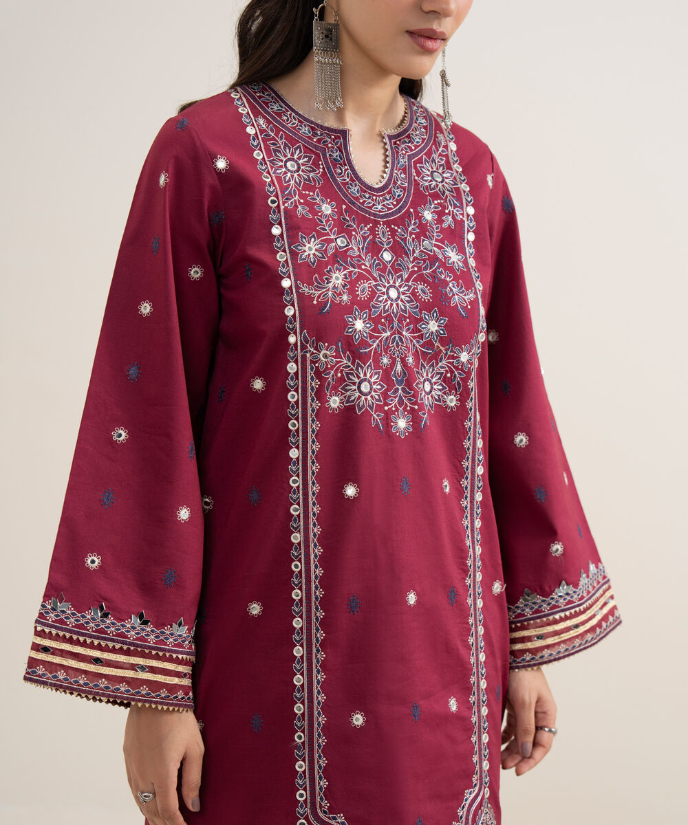 Women's Unstitched Lawn Embroidered Maroon 3 Piece Suit