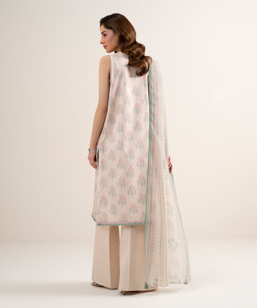 Women's Unstitched Lawn Embroidered Pink 3 Piece Suit