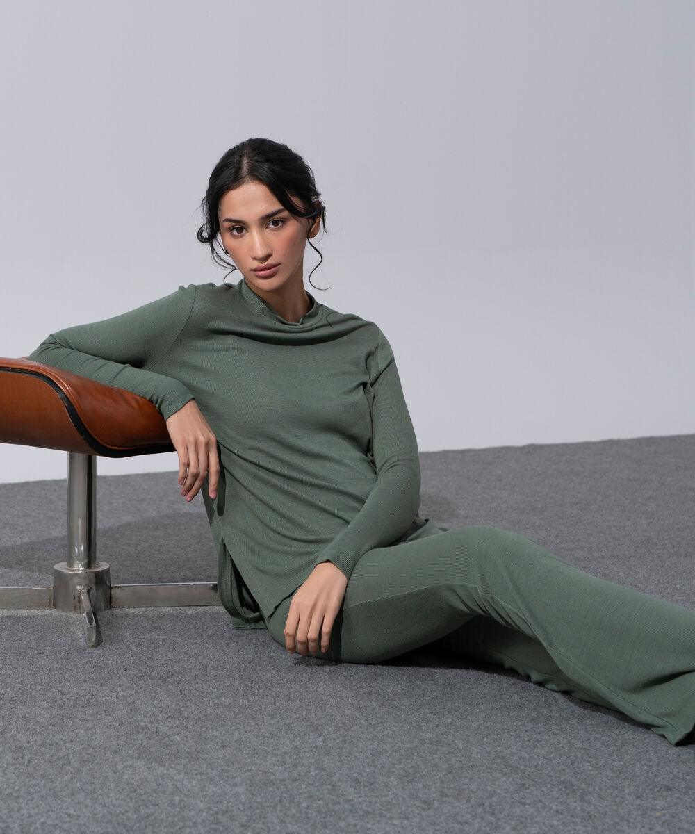 Women's Western Wear Green Slim-Fit Trousers