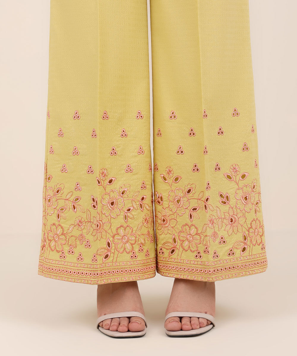 Women's RTW Textured Cotton Yellow Embroidered Culottes