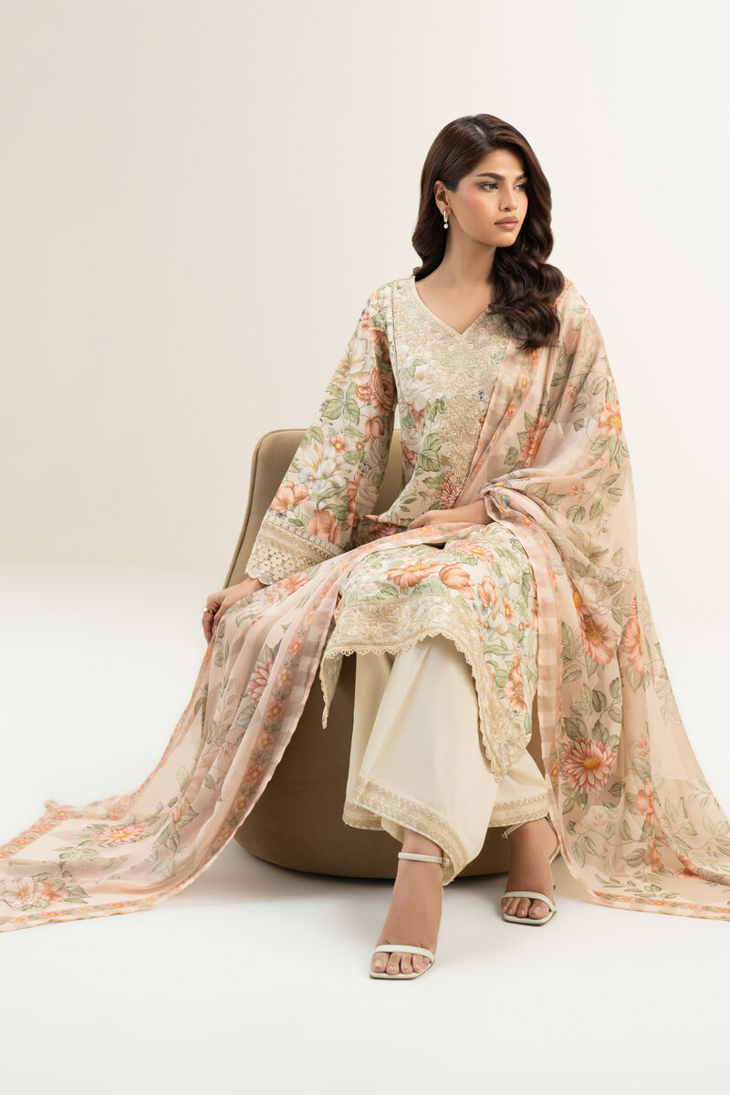 3 Piece - Embroidered Lawn Suit