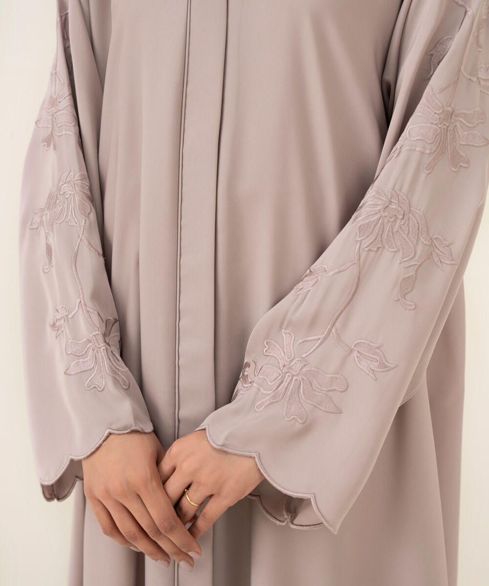 Women's mauve button through Abaya set