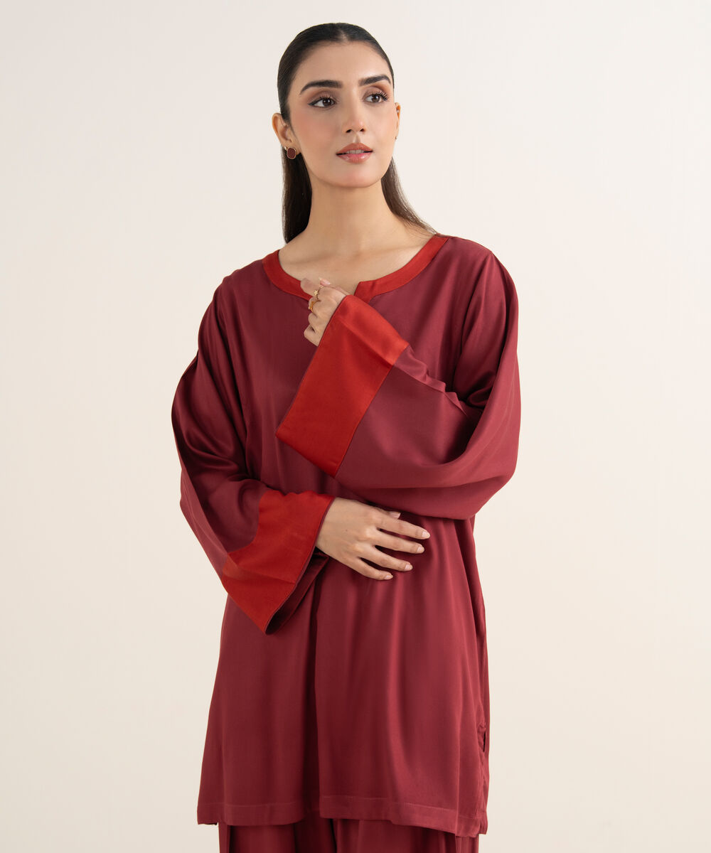 Women's RTW Bedford Solid Maroon Straight Shirt