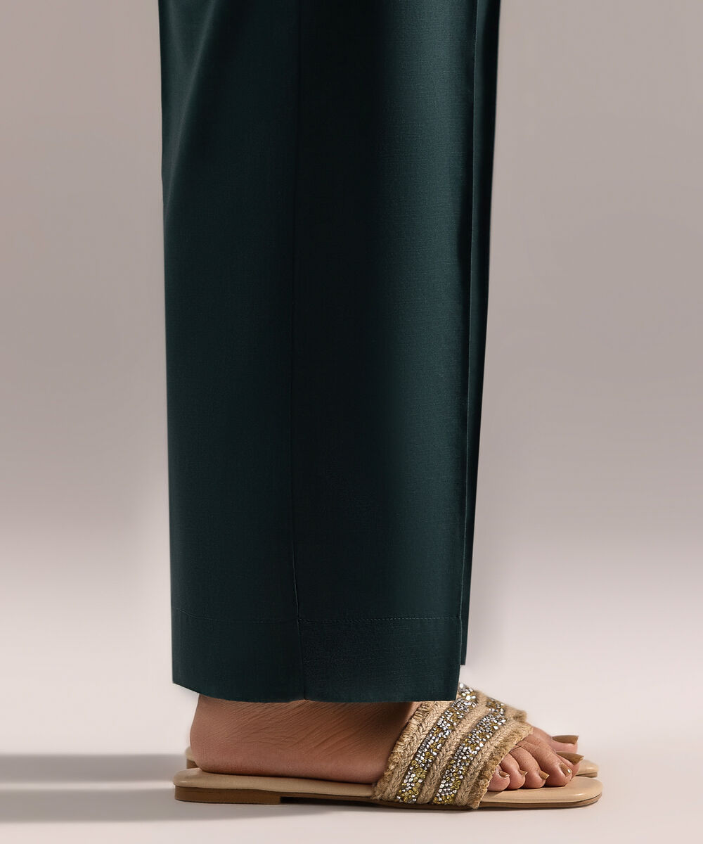 Women's RTW Crosshatch Solid Dark Green Straight Pants