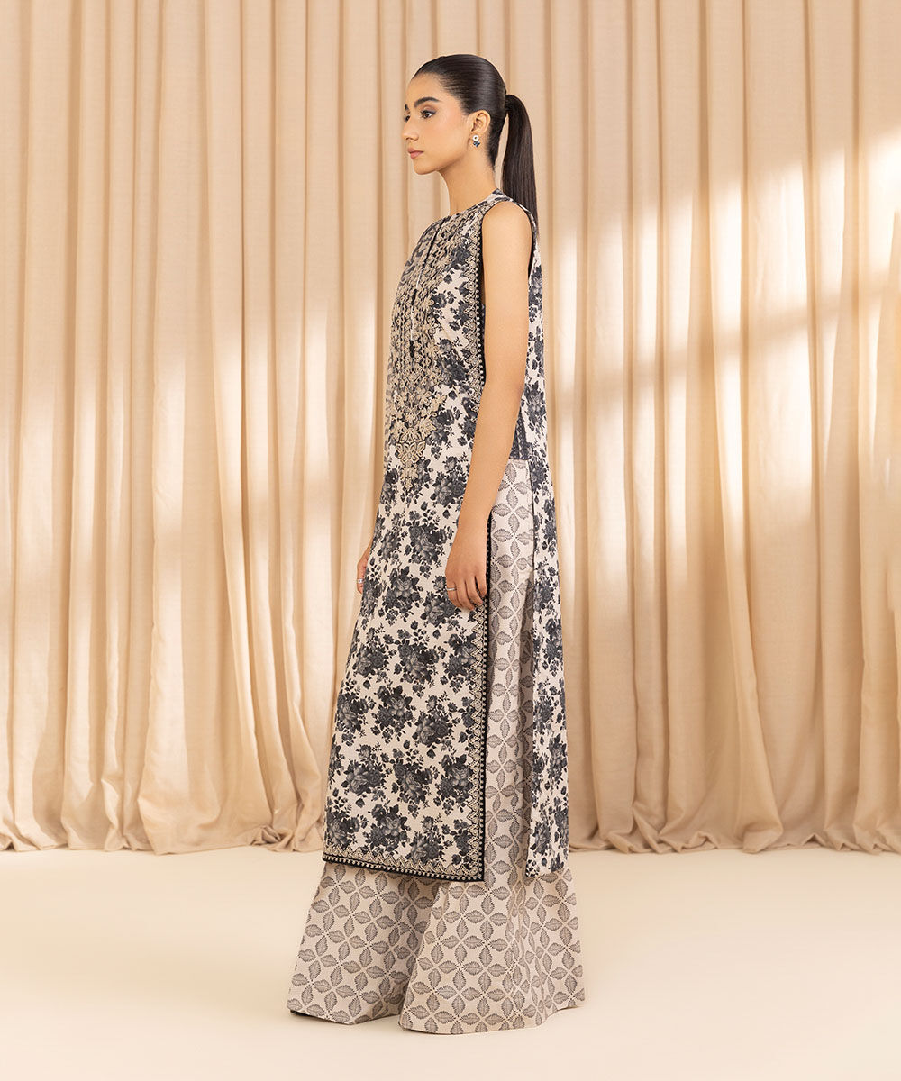 Unstitched Women's Embroidered Dobby White Three Piece Suit