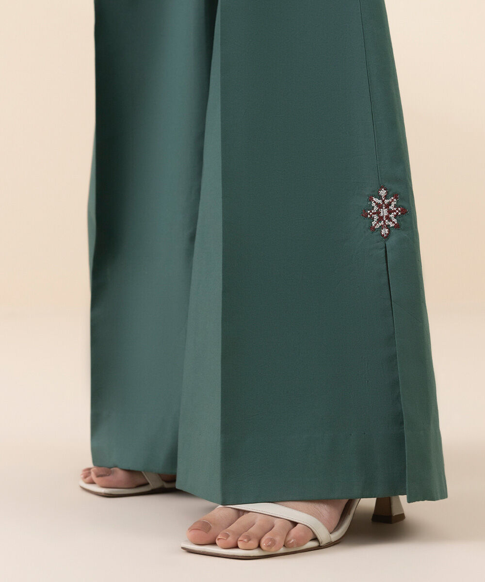 Unstitched Women's Green Lawn Embroidered 3 Piece Suit