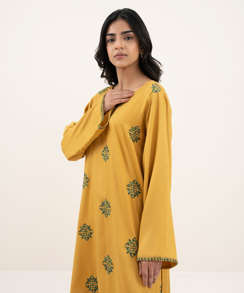 Women's RTW Bedford Embroidered Straight Mustard Shirt
