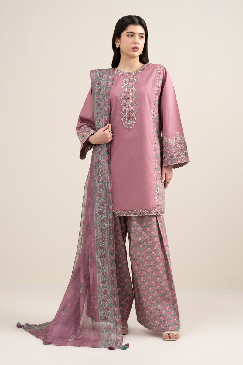 3 Piece - Embroidered Lawn Suit