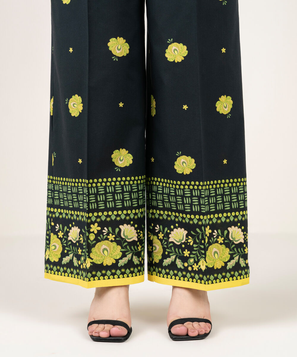 Women's RTW Cambric Printed Black Culottes