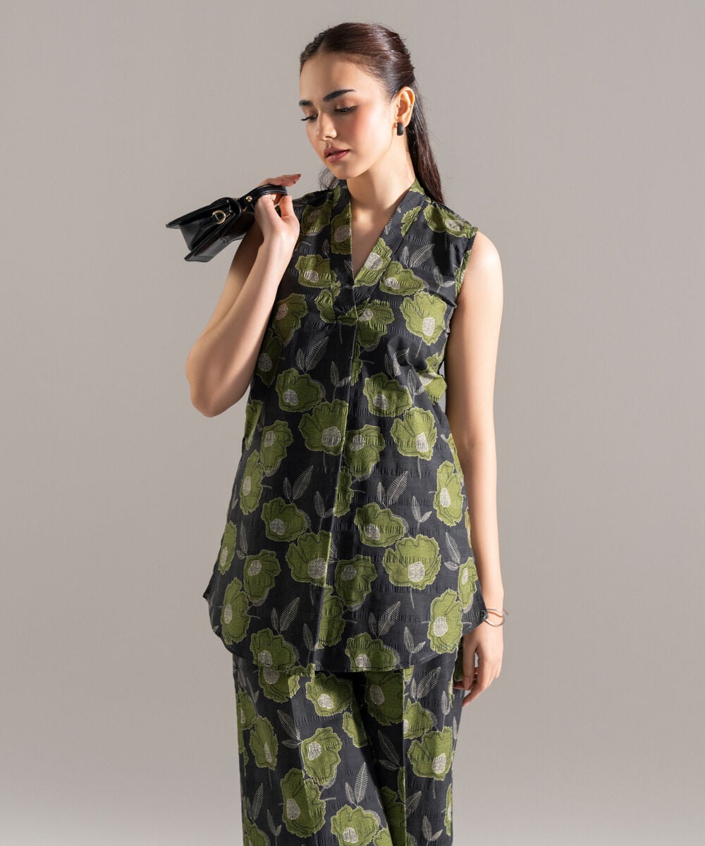 Women's RTW Seersucker Printed Black 2 Piece Suit