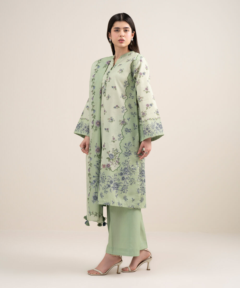 Women's Unstitched Zari Lawn Printed Green 3 Piece Suit