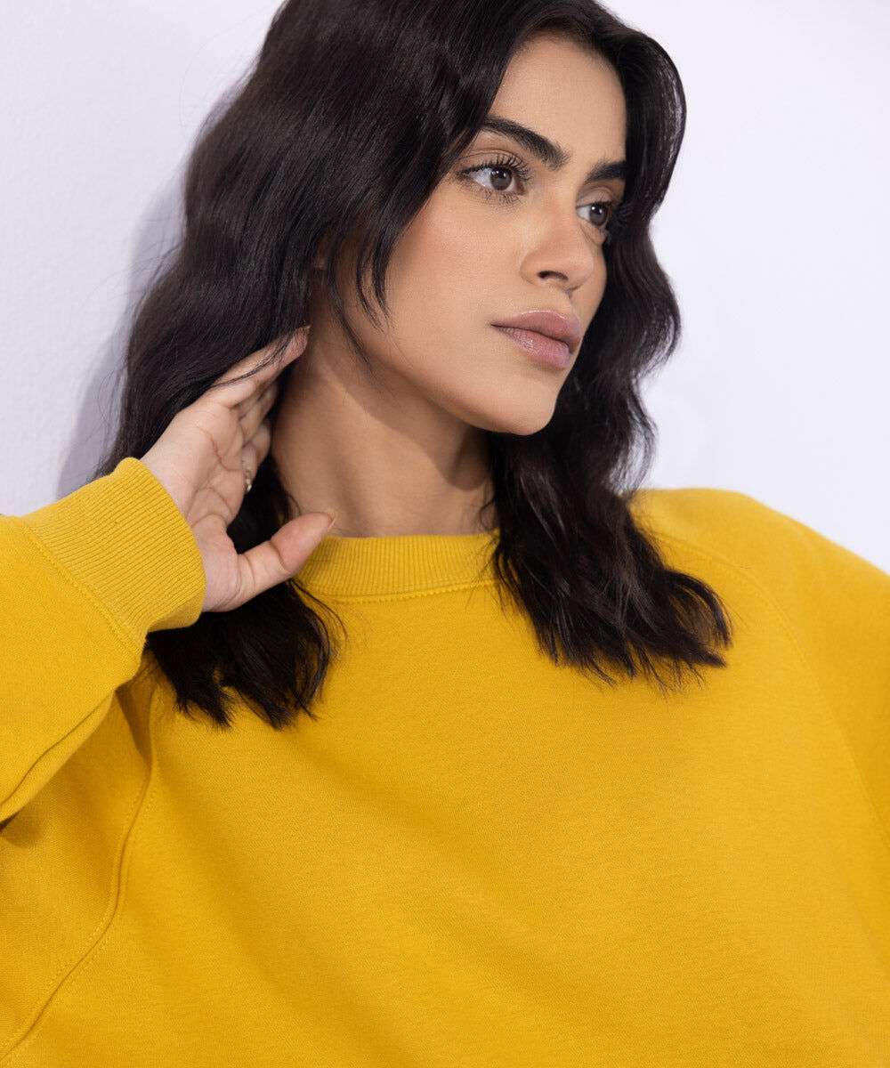 Woman - Yellow Fleece Sweatshirt with Raglan Sleeves